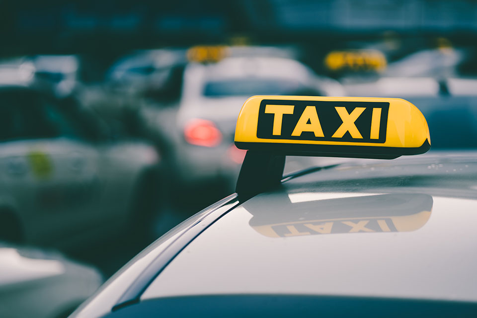 Comment trouver une assurance taxi abordable : nos conseils !